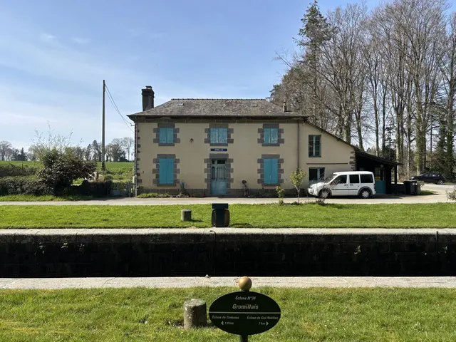 Ecluse-de-la-Gromillais--9-.jpeg
