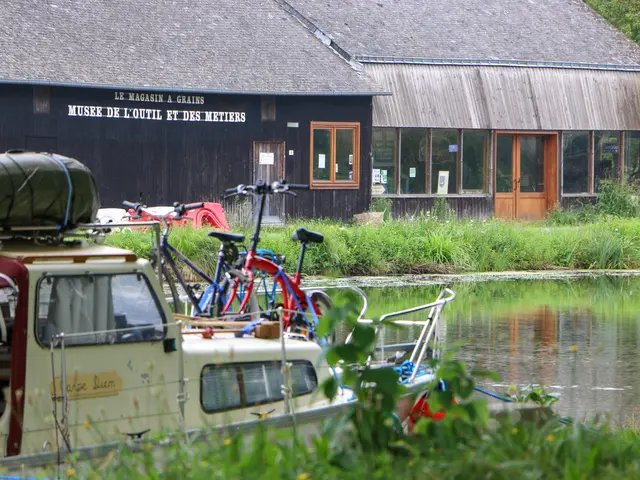 Musee-de-l-Outil---Tinteniac.JPG