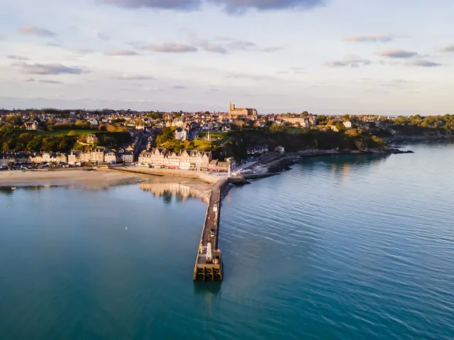 Port-de-la-Houle---Cancale-Studio-Jezequel-7428.JPG