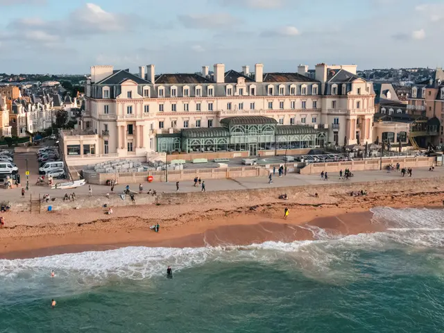 Thermes-Marins---Parame---Saint-Malo-Thibault-Poriel-4997-1200px.JPG