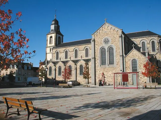 eglise-de-Saint-Jouan--Mairie-de-Saint-Jouan.jpg