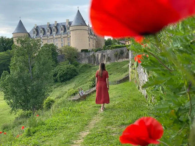 chateau-rochechouart--1-.jpg