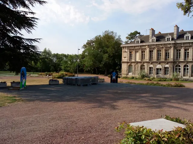 3508399_chateau_stanislas_desandrouin_1770_unescojpg.jpg