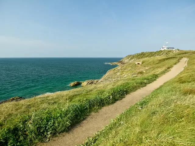 La-Pointe-du-Grouin---Cancale-Emmanuel-Berthier.JPG