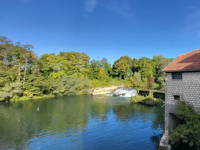 VALCOURT- ex déversoir Marne .jpg