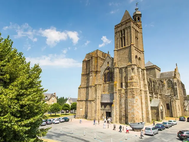 -SBourcier---Cathedrale---Dol-de-Bretagne.jpg