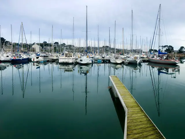 Port-de-Perros-Guirec-Yann-Josselin.jpg