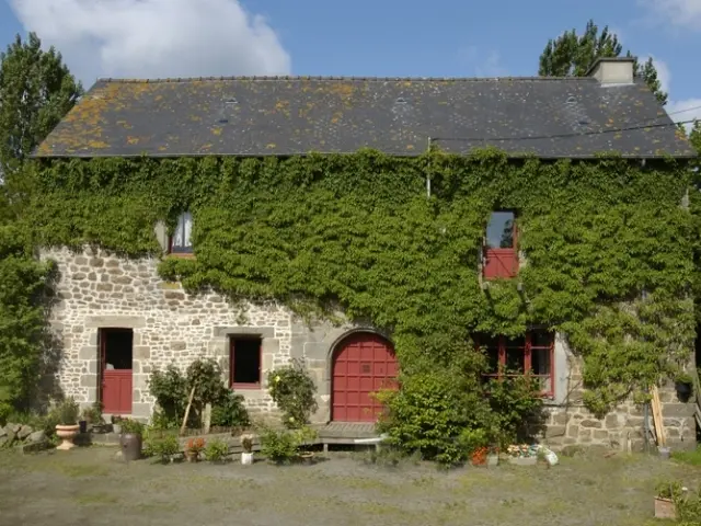 Manoir-du-Gravier--Region-Bretagne-Service-de-l-Inventaire-du-Patrimoine-Culturel.jpg
