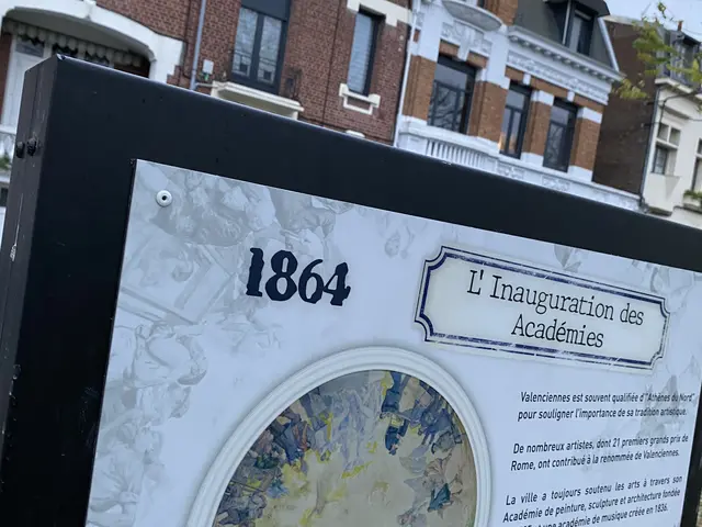 24089308_1864_-_linauguration_des_academiesjpg.jpg