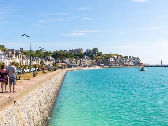 Port-de-Cancale-Simon-Bourcier-7213-1200px.JPG