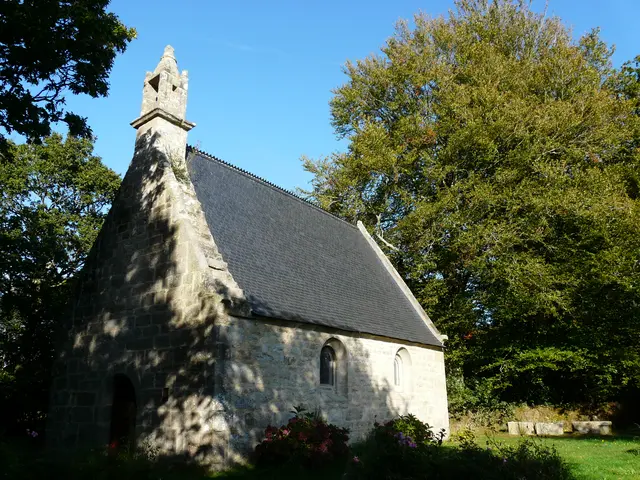 chapelle-sant-Loup.JPG