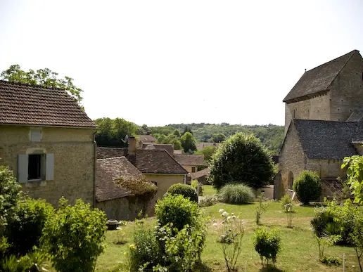 Village-de-Besse.jpg