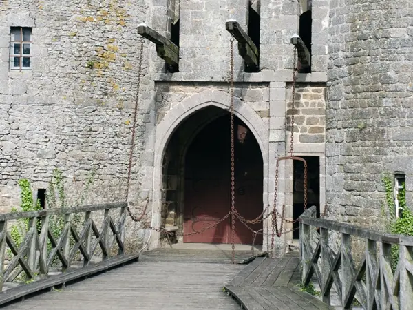 -P-Choleau---Pont-levis-Montmuran.JPG