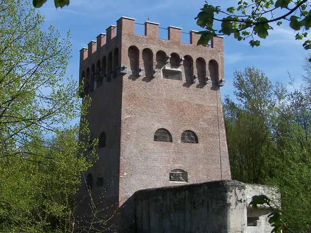 8955622_fresnes-sur-escaut-pompe-a-feuotcvm_jpg.jpg