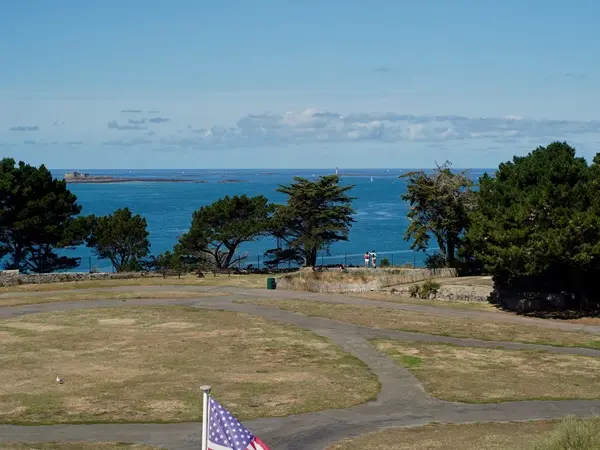 -A.-Choleau---Esplanade-Cite-d-Alet.jpeg
