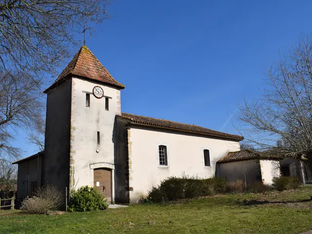 LABRIT-Benedicte---ESCALUS---Eglise-d-Escalus--1--2.JPG