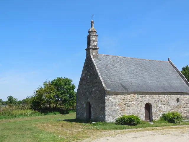 Chapelle-St-Melar--2-.JPG
