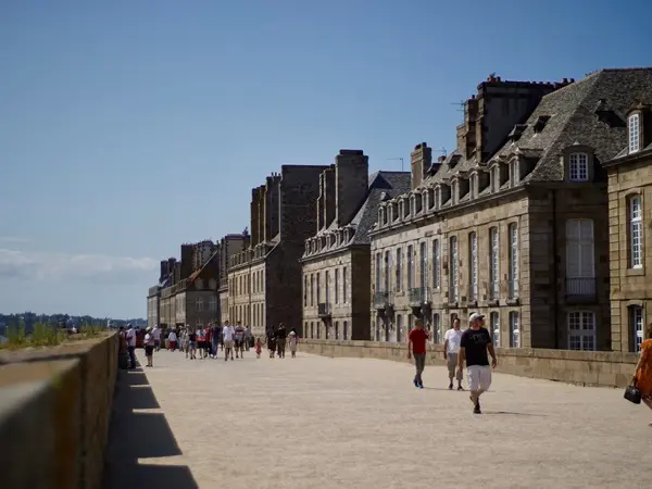 --SMBMSM-Bastion-Saint-Louis.jpeg
