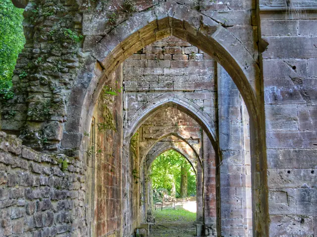 trois-fontaines-Abbaye-KG.jpg