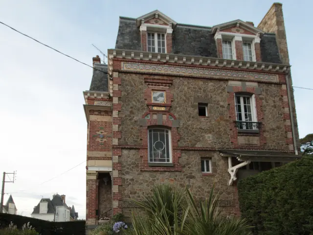 -le-Roc-Fleuri---Saint-Malo.jpg