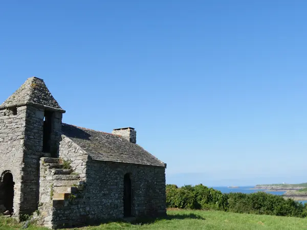 -SMBMSM---le-corps-de-garde-des-Daules---Cancale.jpg