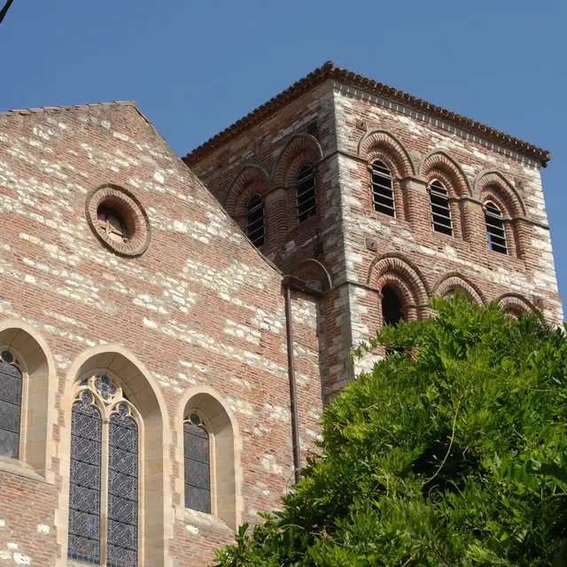 église St-Barthélémy image 1, cl. P. Lasvenes ville de Cahors.JPG