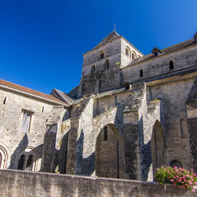 Eglise Saint Astier à CATUS © Lot Tourisme - C. Novello.jpg