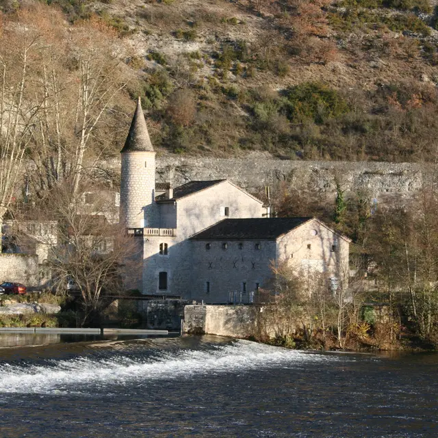 écluse et moulin de Coty, cl. E.Carrère ville de Cahors.jpg