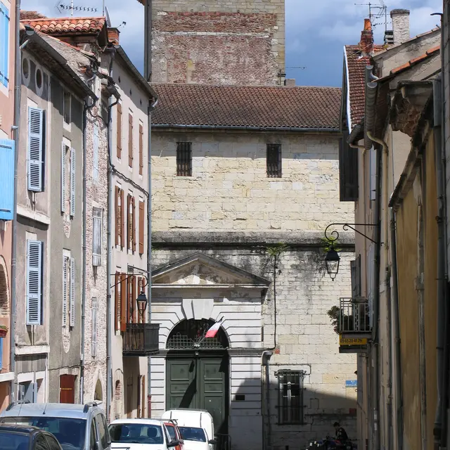 Palais de Via, façade de la prison du XIX°s. 2 © Marie-Pierre Mazières ville de Cahors.jpg