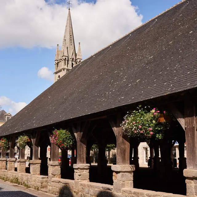 Halles de Questembert (1).jpg