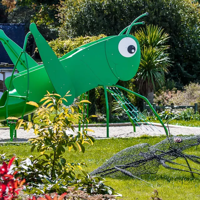 Jeux Jardin de la MAPA -La-Vraie-Croix ©Jean-Michel Sotto.jpg