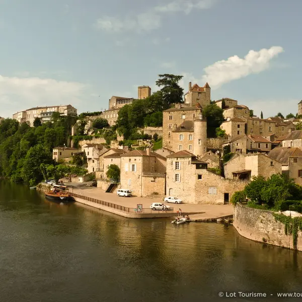 Puy L_Evêque © Lot Tourisme - E. Ruffat 120602-123851_800x600.jpg
