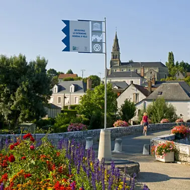 loire-à-vélo-Candé-sur-Beuvron-crédit-Michel-Angot.jpg