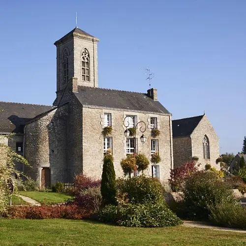 Eglise La Vraie-Croix.jpg