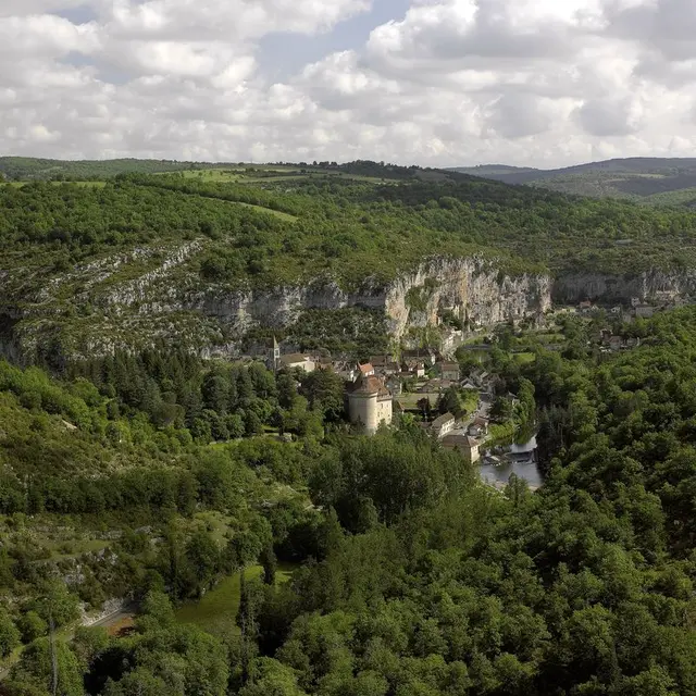 Le village de Cabrerets © N. Blaya.jpg