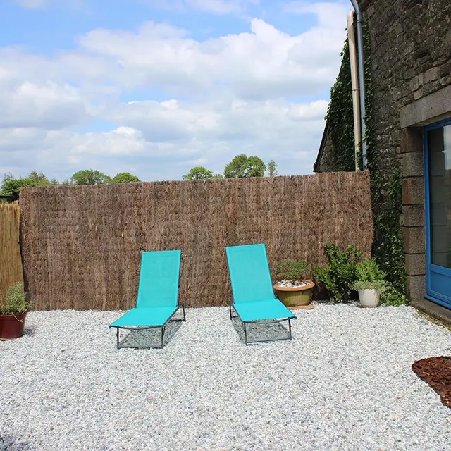 jardin200dpi - Anne Roisin.jpg