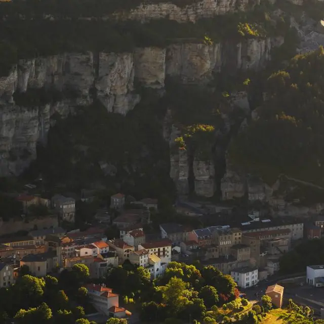 Village de roquefort©Style Millau Tourisme.jpg