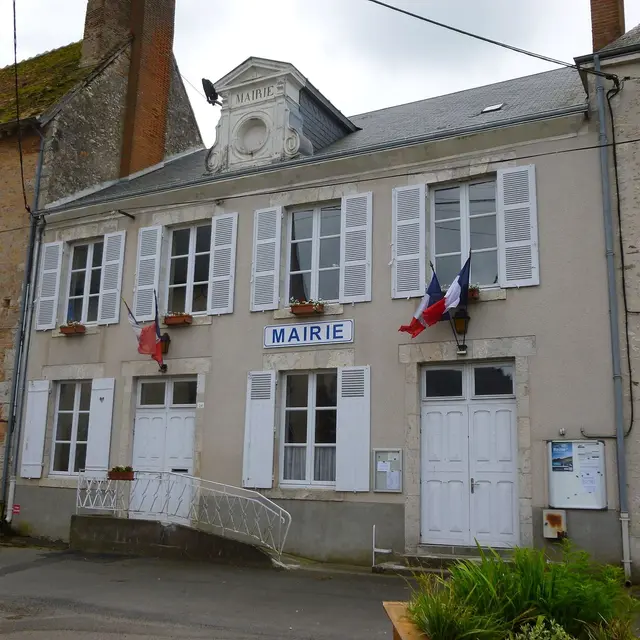 Mairie_de_Marchenoir.JPG