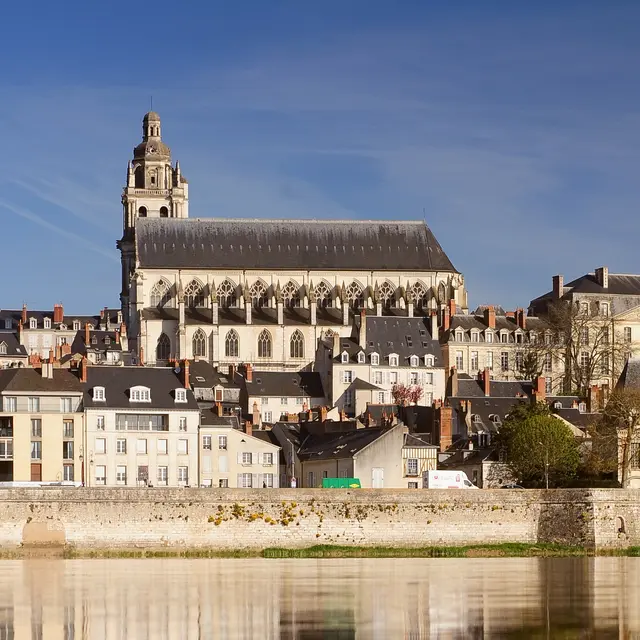 cathedrale © L. De Serres.jpg