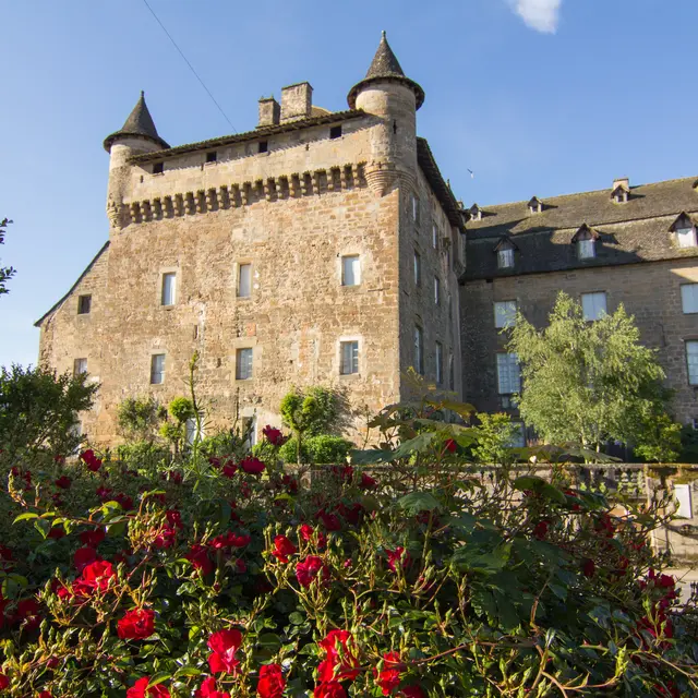 Château de Lacapelle-Marival © Lot Tourisme C. Novello 160606-090634.jpg