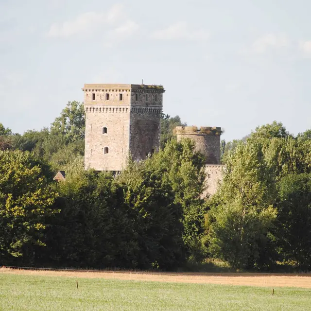 circuit autour chateau (11)_Château de Seraing-le-Château.JPG