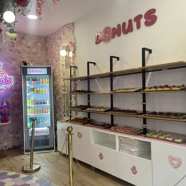 Donuts and cook Douai.jpg