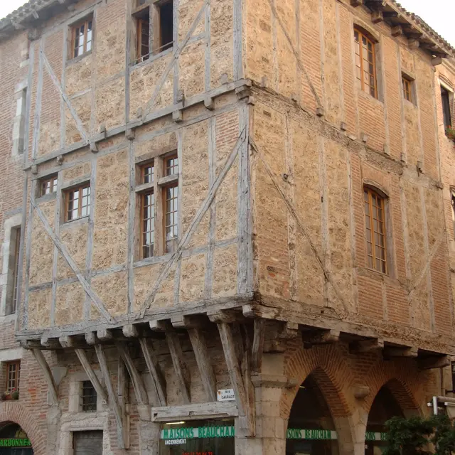 maison 12 rue Daurade. Photo P. Lasvenes ville de Cahors.JPG