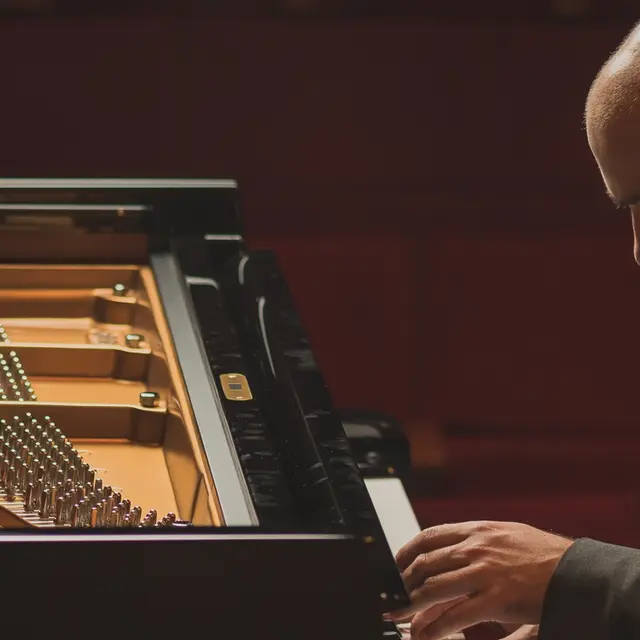 PIANO - WW.jpg