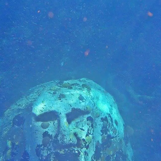 manman dlo 1 copie.jpg