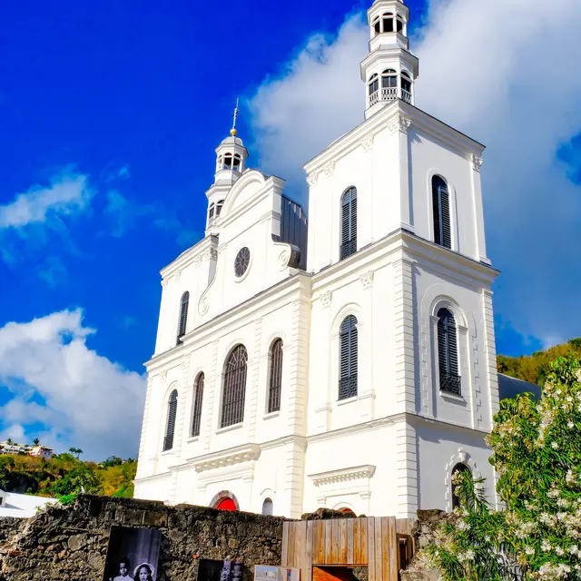 cathedralenotredamedebonport4-saintpierre-martinique.jpg