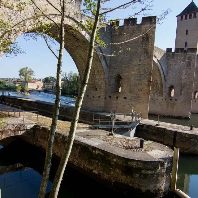 2013_04_24_1008_Ecluse valentré.jpg