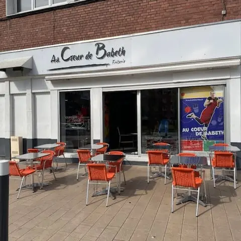 photo exterieure terrasse.jpg