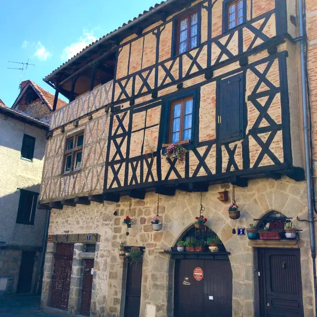maisons 3 et 5 - C Novello.JPG