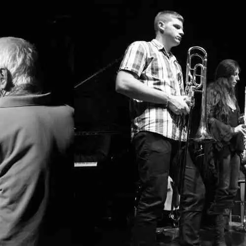 Jam Session  Pierre Volot.jpg